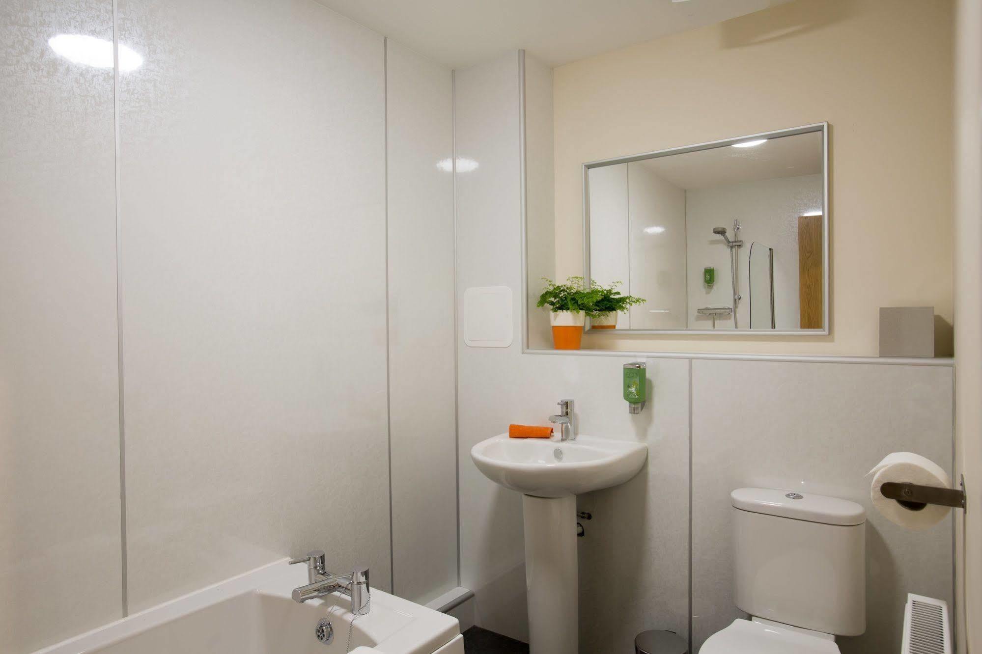 Aparthotel Printworks Peterhead Esterno foto